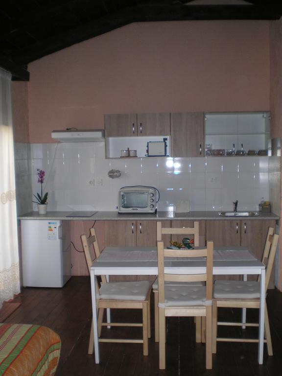 Agroturizam Toni Apartment Motovun Luaran gambar